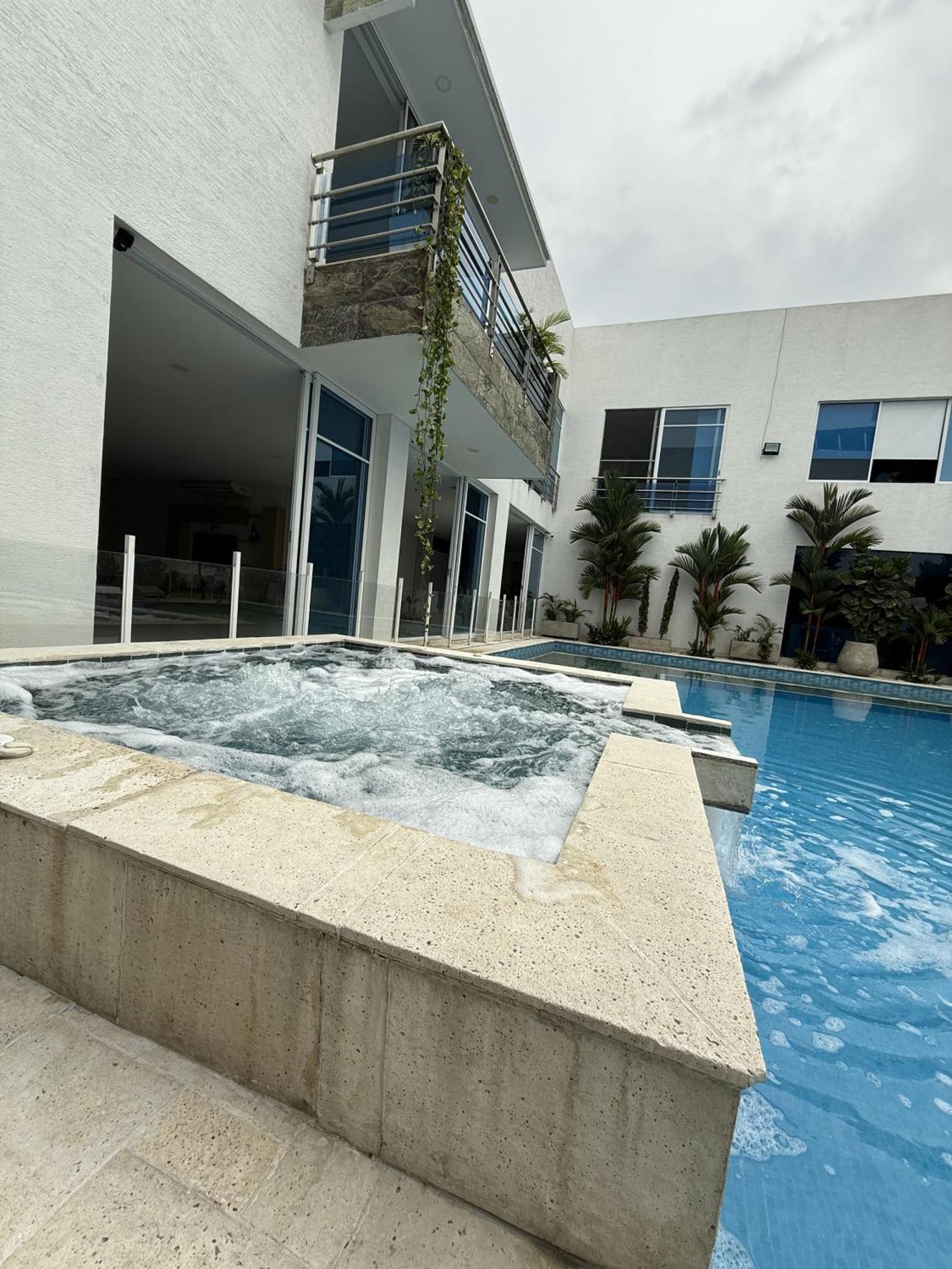 Hotel Lotto Boutique Cali Zewnętrze zdjęcie